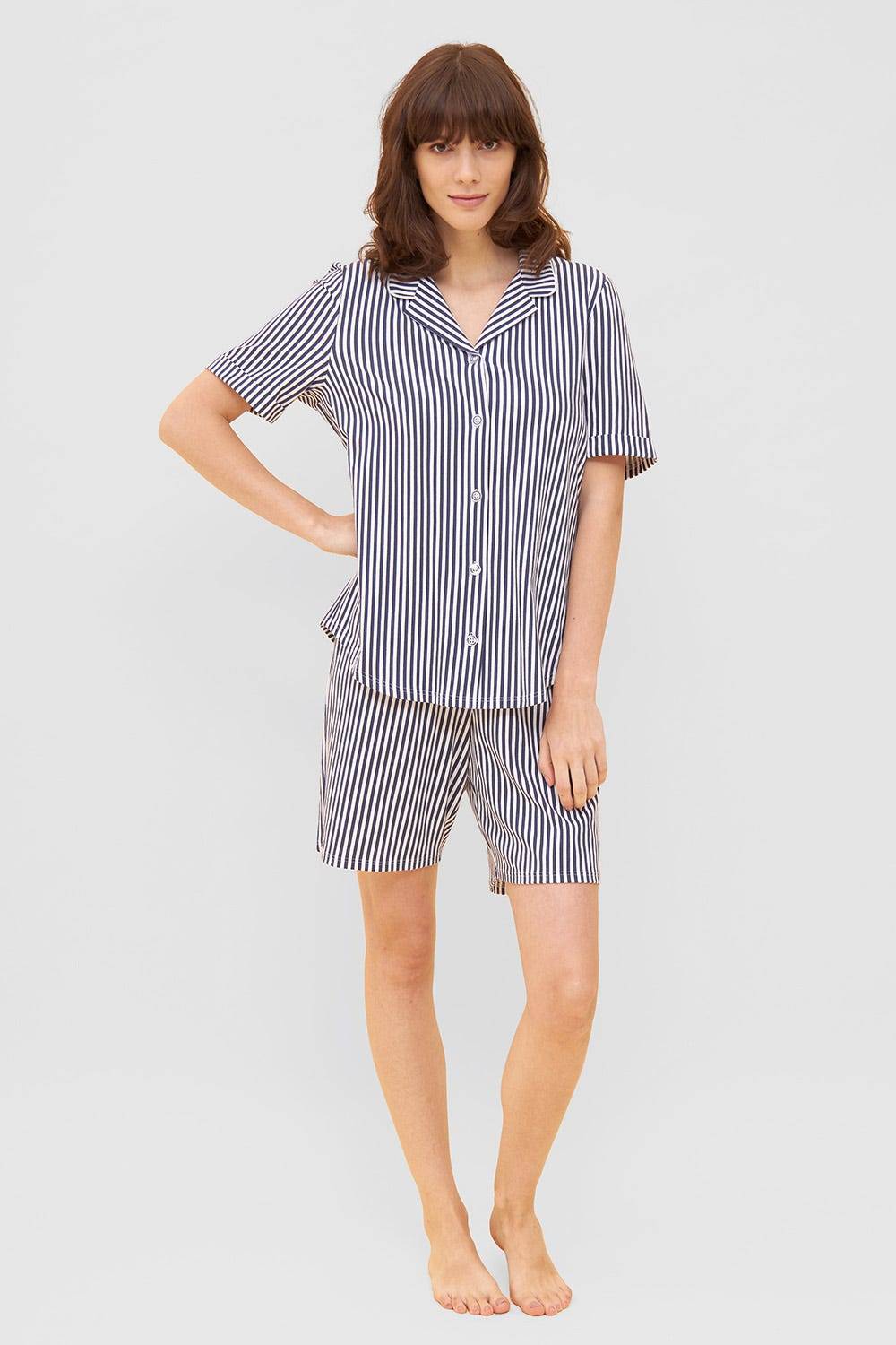 Rösch Pyjama im Streifendruck Herrenhemd-Stil Bermuda Knopfleiste 100% Baumwolle