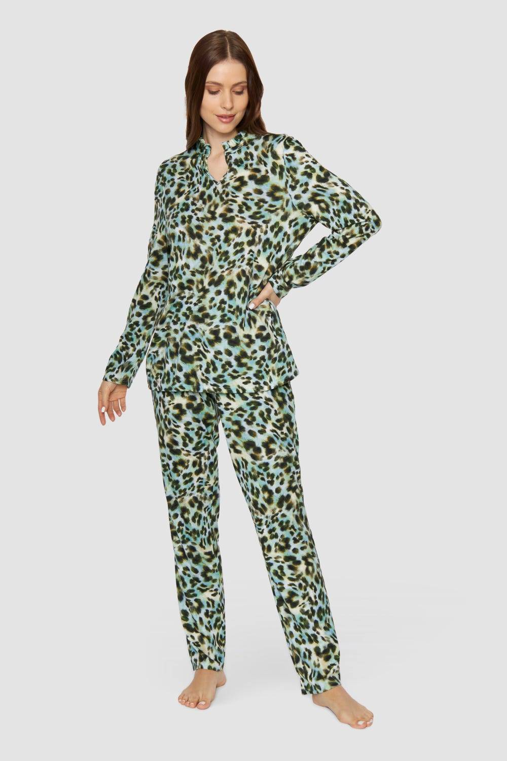 Rösch Pyjama im bunten Leo-Druck Baumwolle/Modal Rösch Pyjama im bunten Leo-Druck Baumwolle/Modal