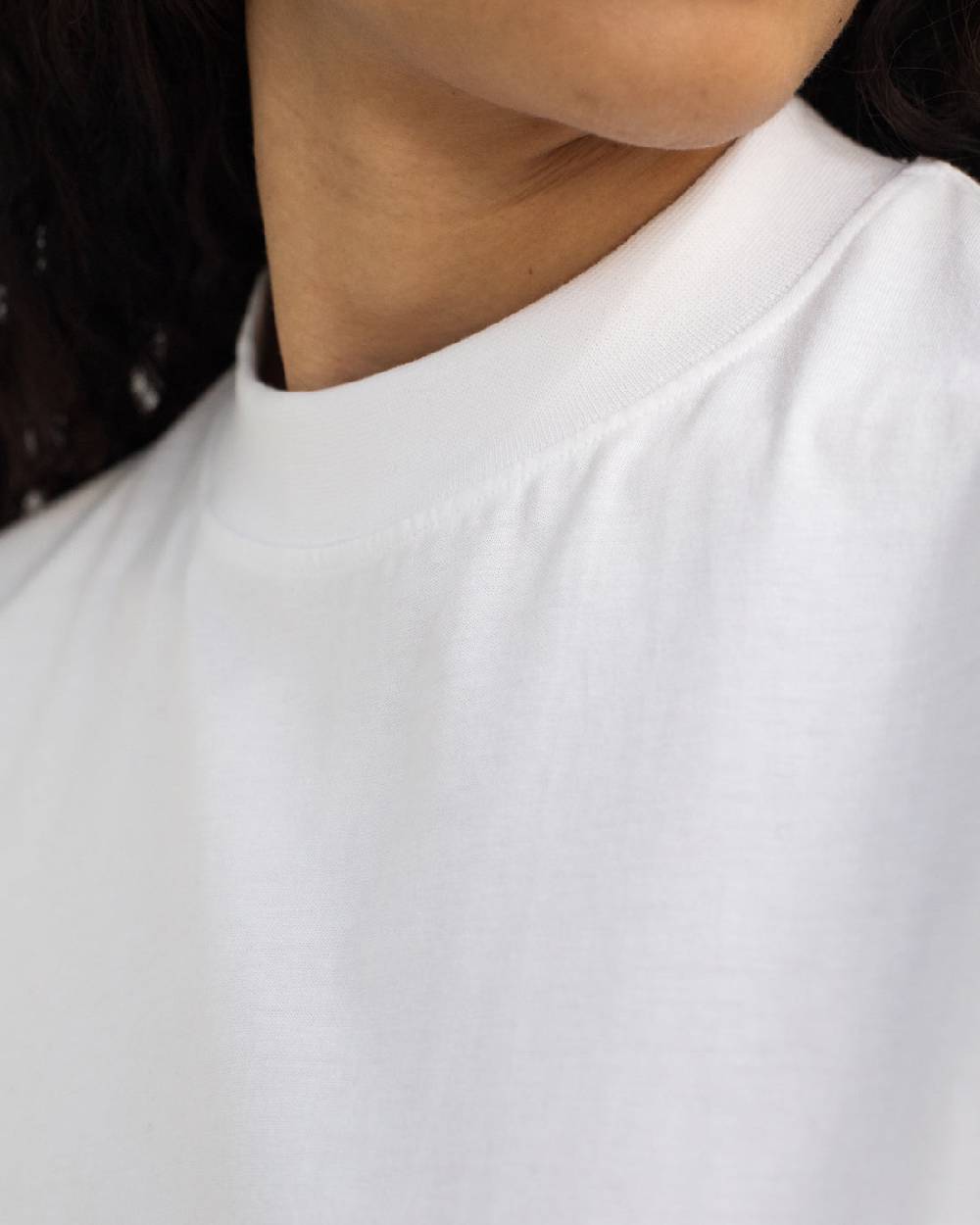 Rotholz Basic T-Shirt Mit Breitem Kragen Bio Baumwolle - Weiß