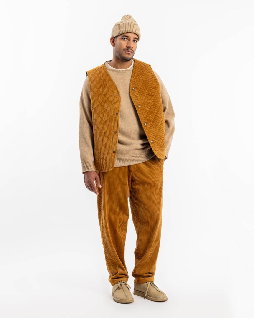 Rotholz Gesteppte Cord Weste - Toffee