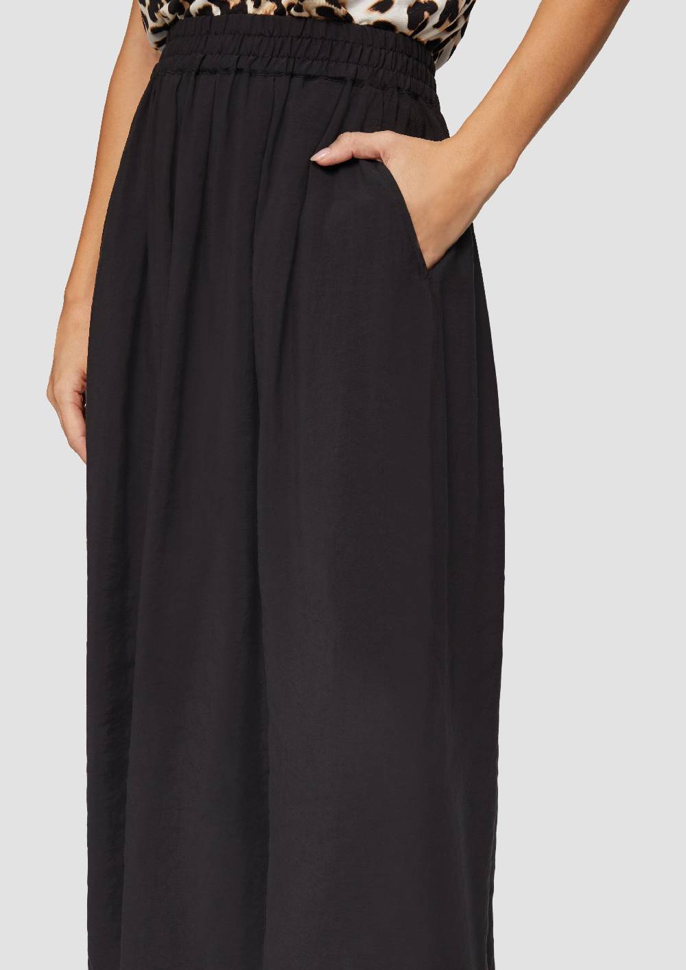 S.Oliver Fließender Midi-Rock Mit Elastikbund Und Seitlichen Eingrifftaschen