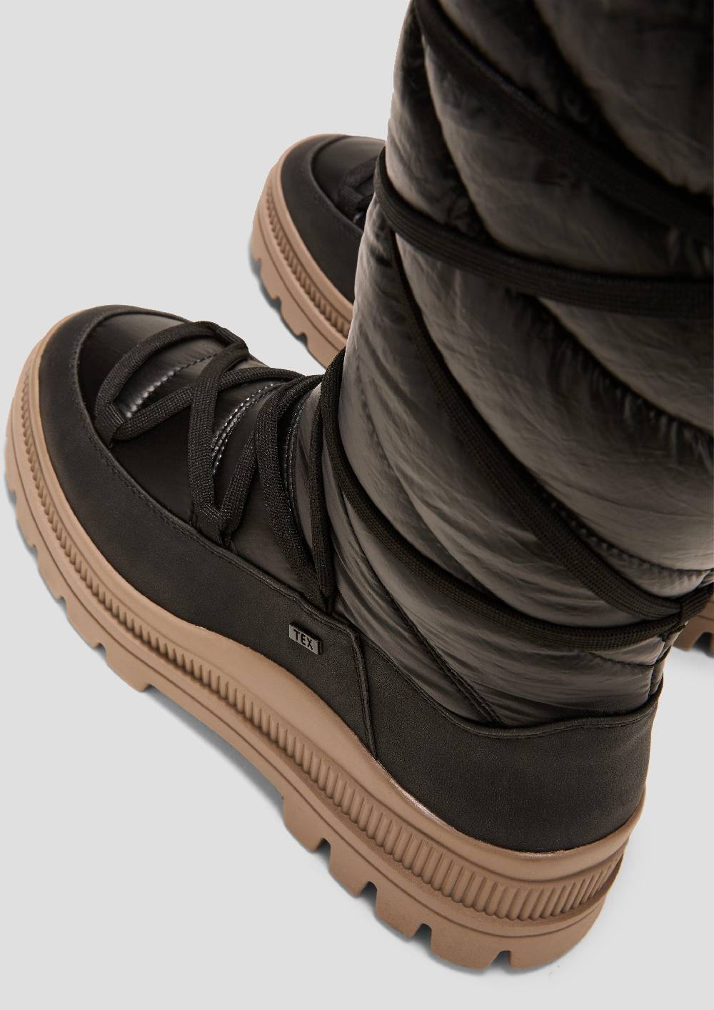 S.Oliver Gefütterte Tex-Stiefel In Glänzender Optik