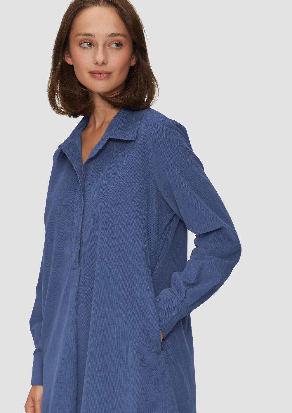 S.Oliver Hemdblusenkleid Aus Feincord Mit Seitlichen Eingrifftaschen