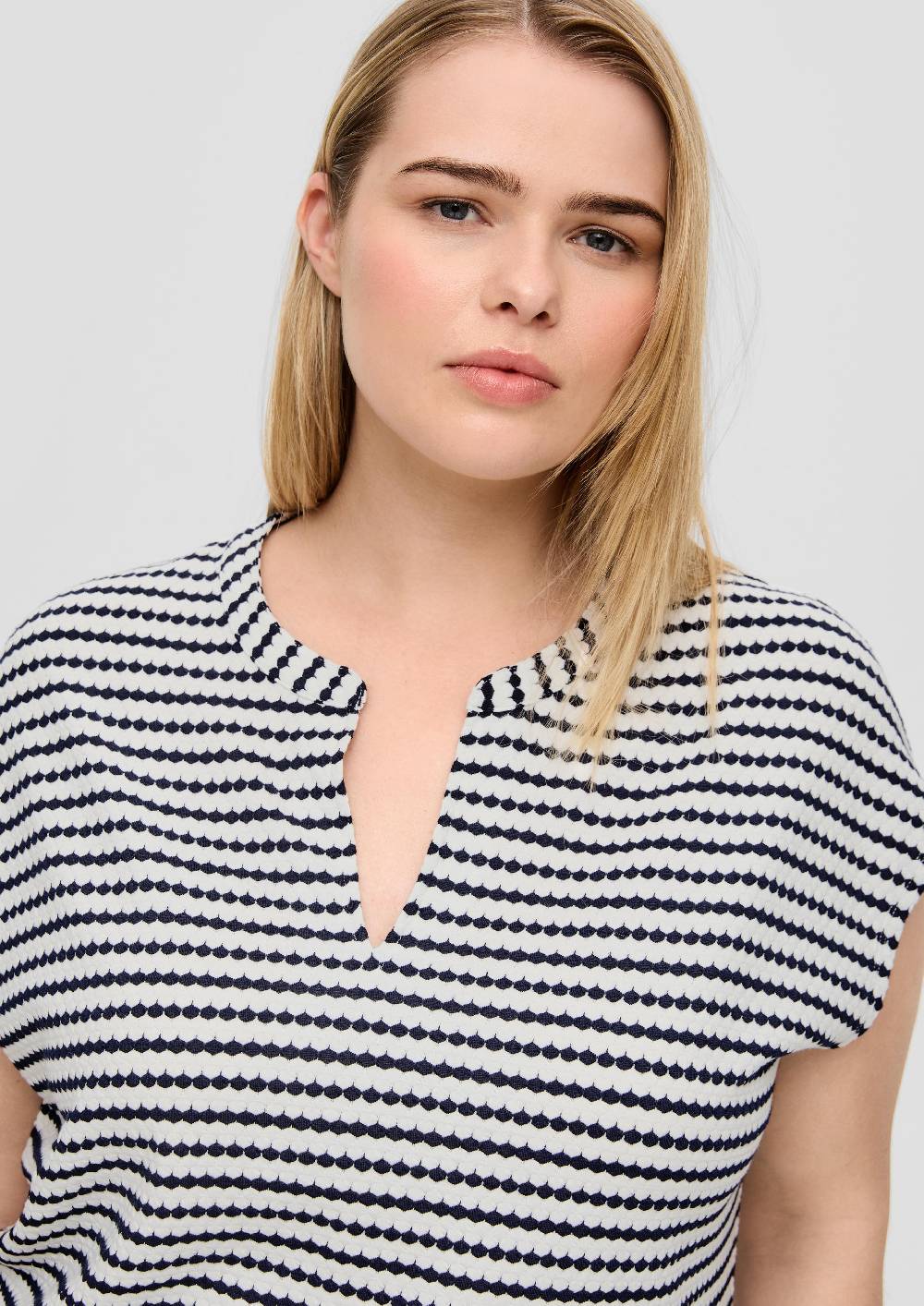 S.Oliver Jacquard-Shirt Mit Streifen Und Tunika-Ausschnitt