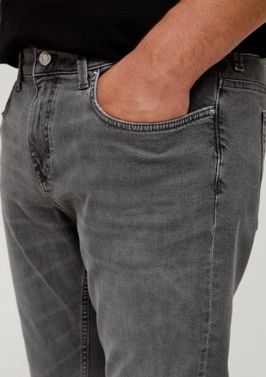 S.Oliver Jeans Casby / Relaxed Fit / Mid Rise / Straight Leg