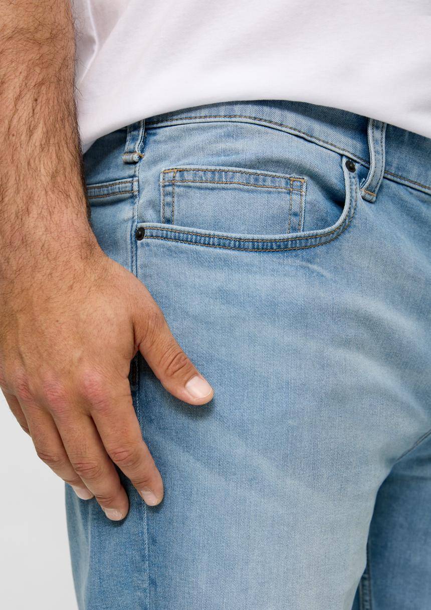 S.Oliver Jeans-Short Casby / Mid Rise / Five Pocket Style