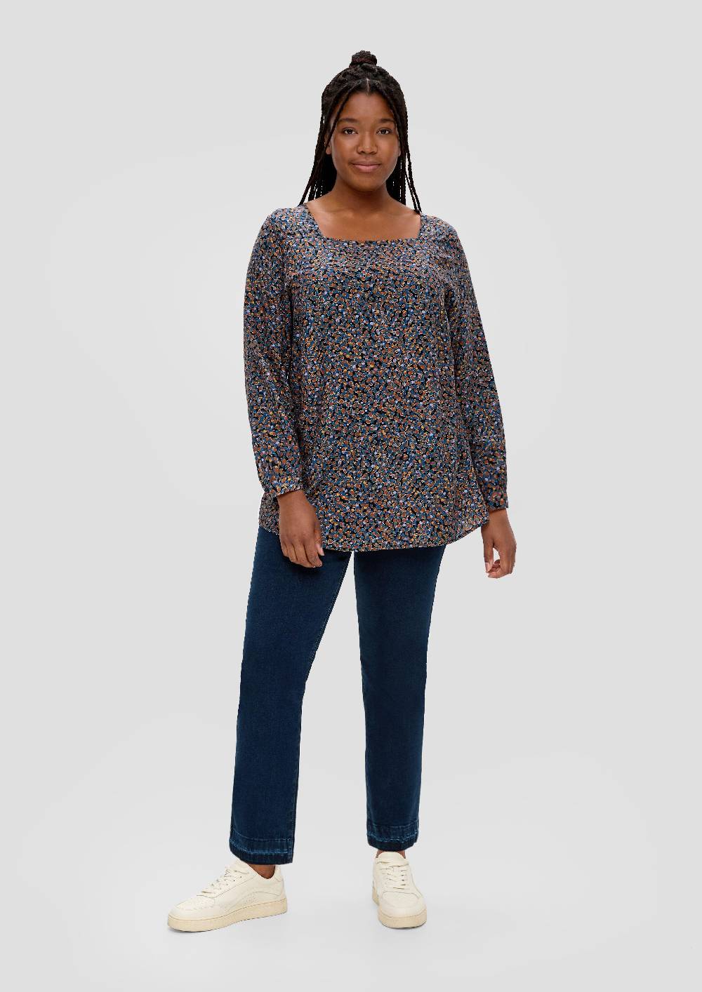 S.Oliver Jeans / Slim Fit / Mid Rise / Straight Leg / Gefärbte Nähte