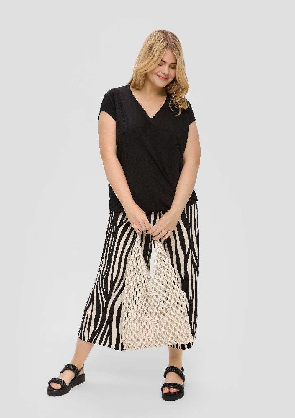 S.Oliver Jersey-Shirt Mit überschnittenen Schultern Und Elastischem Saum