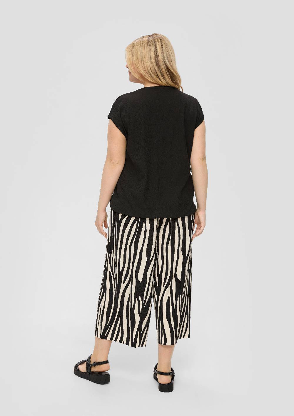 S.Oliver Jersey-Shirt Mit überschnittenen Schultern Und Elastischem Saum