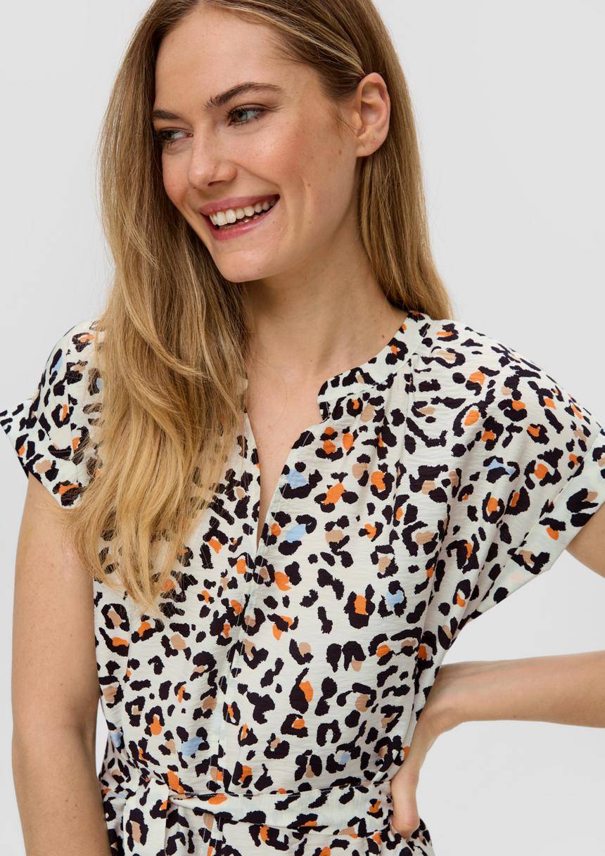 S.Oliver Kleid Mit V-Ausschnitt Und überschnittenen Schultern