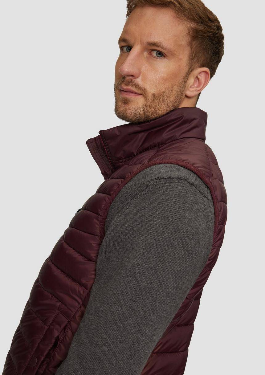 S.Oliver Leicht Wattierte Steppweste Aus Recyceltem Polyester