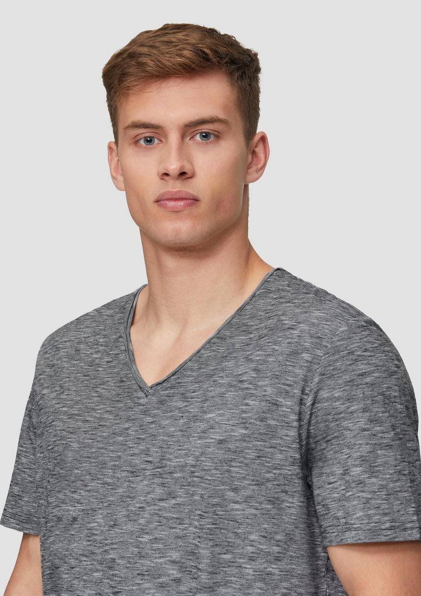 S.Oliver Meliertes T-Shirt Mit V-Ausschnitt Und Logo-Detail