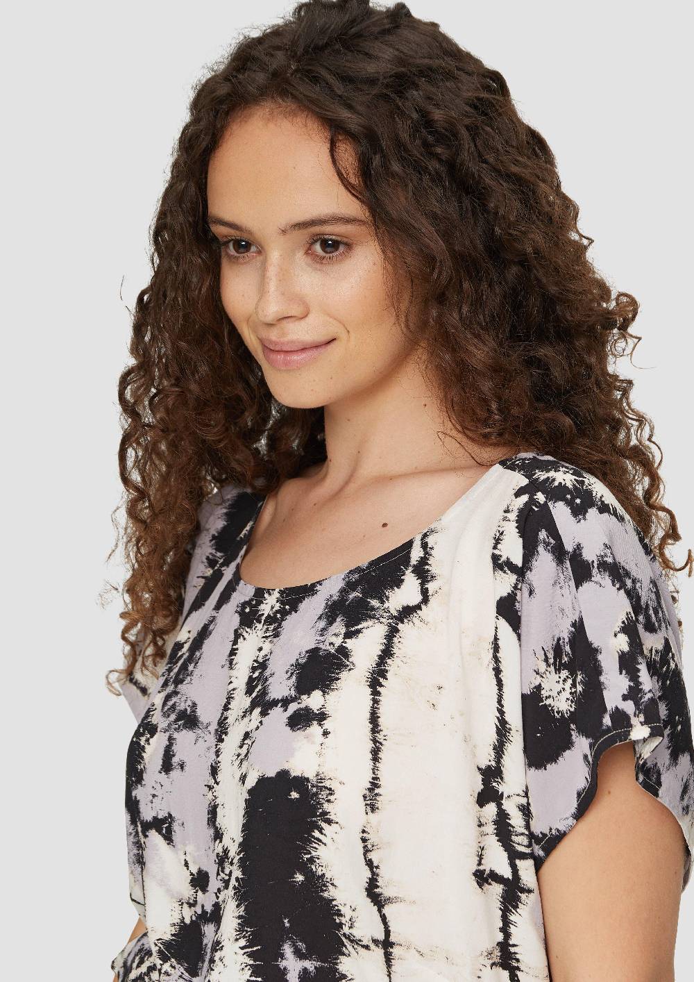 S.Oliver Oversized-Bluse Mit überschnittenen Schultern Und Teilungsnaht