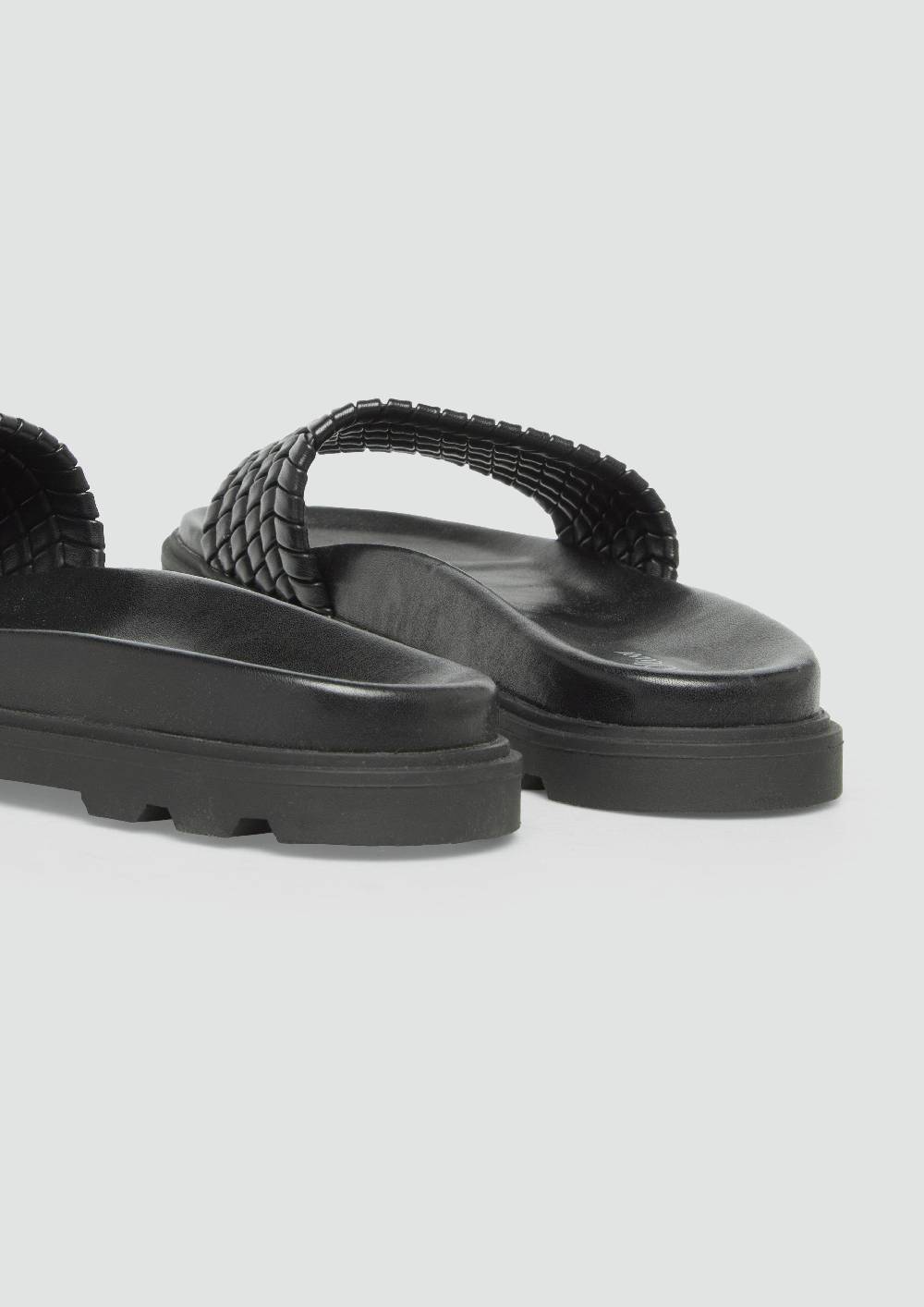 S.Oliver Pantoletten Mit Gepolsterter Sohle Und Riemen