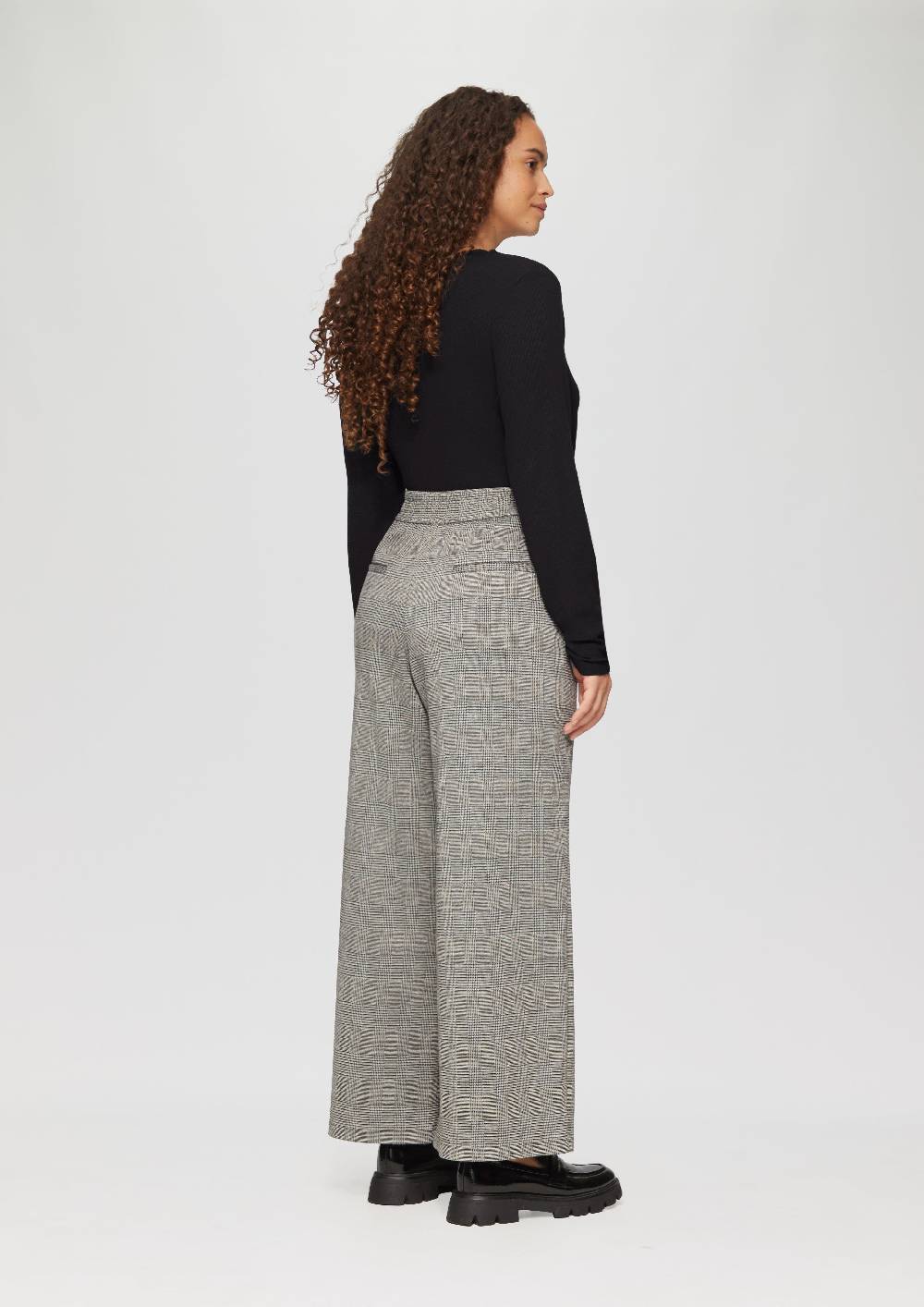 S.Oliver Rippshirt Aus Viskosemix Mit Spitzendetail