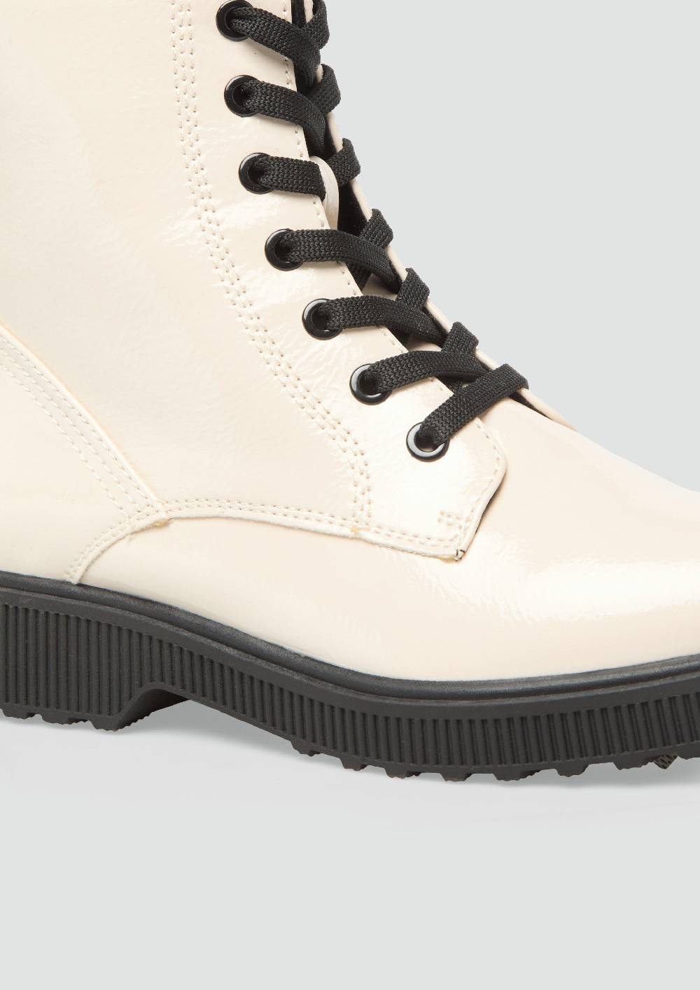 S.Oliver Boots In Lackleder-Optik