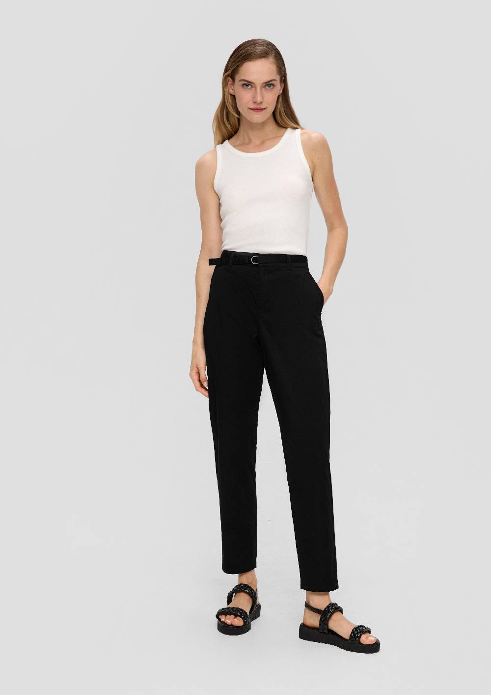 S.Oliver Chino Mit Gürtel Aus Baumwollstretch