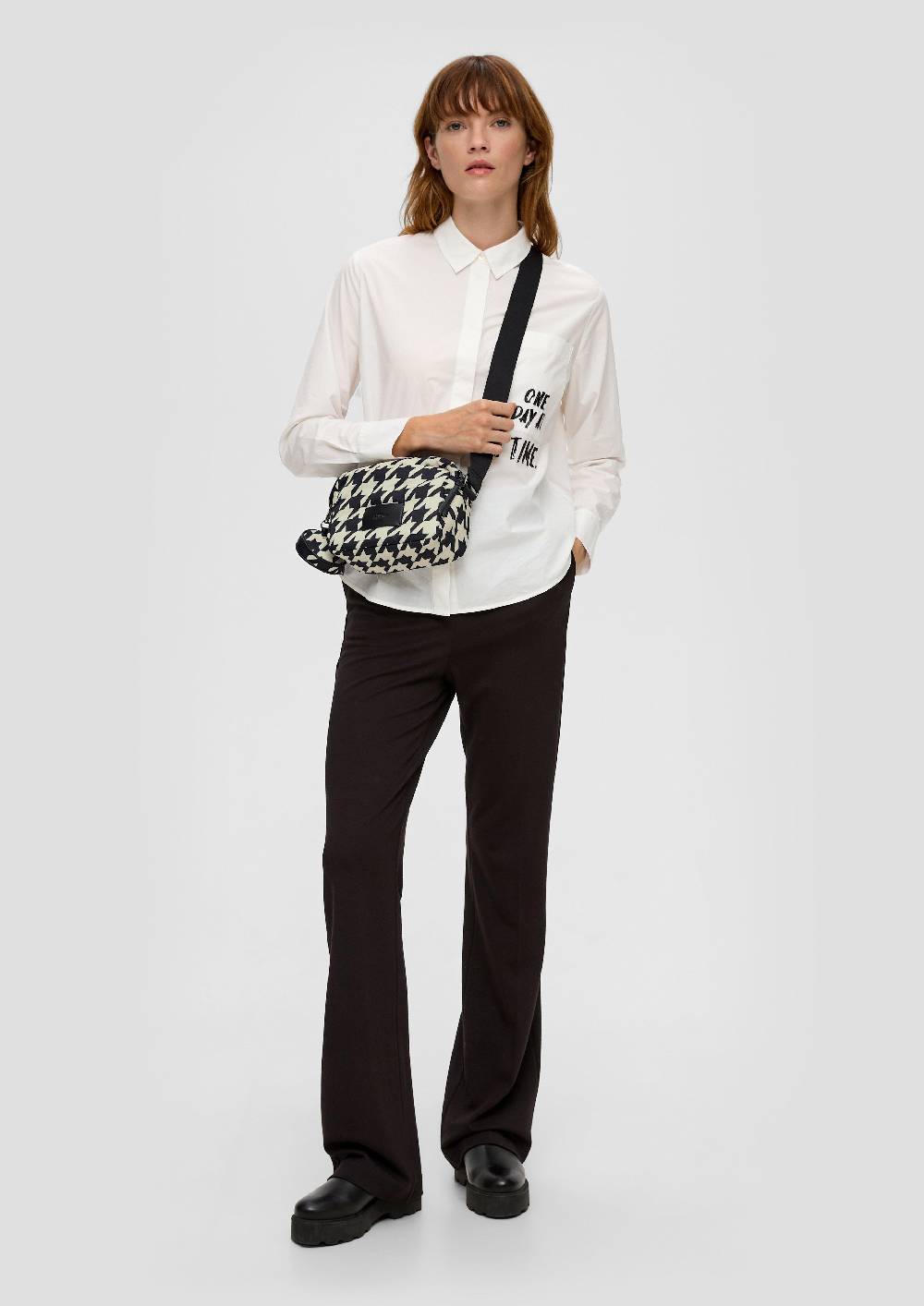 S.Oliver Crossbody Bag Mit Hahnentritt-Muster