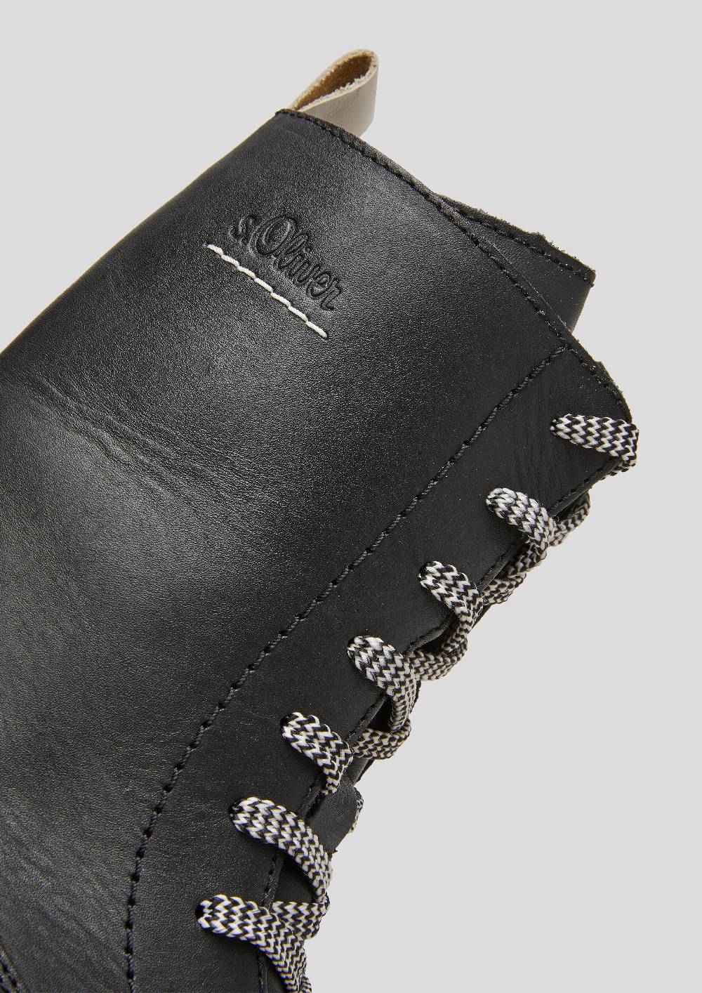 S.Oliver Fabricmix-Boots Mit Kontrastdetails