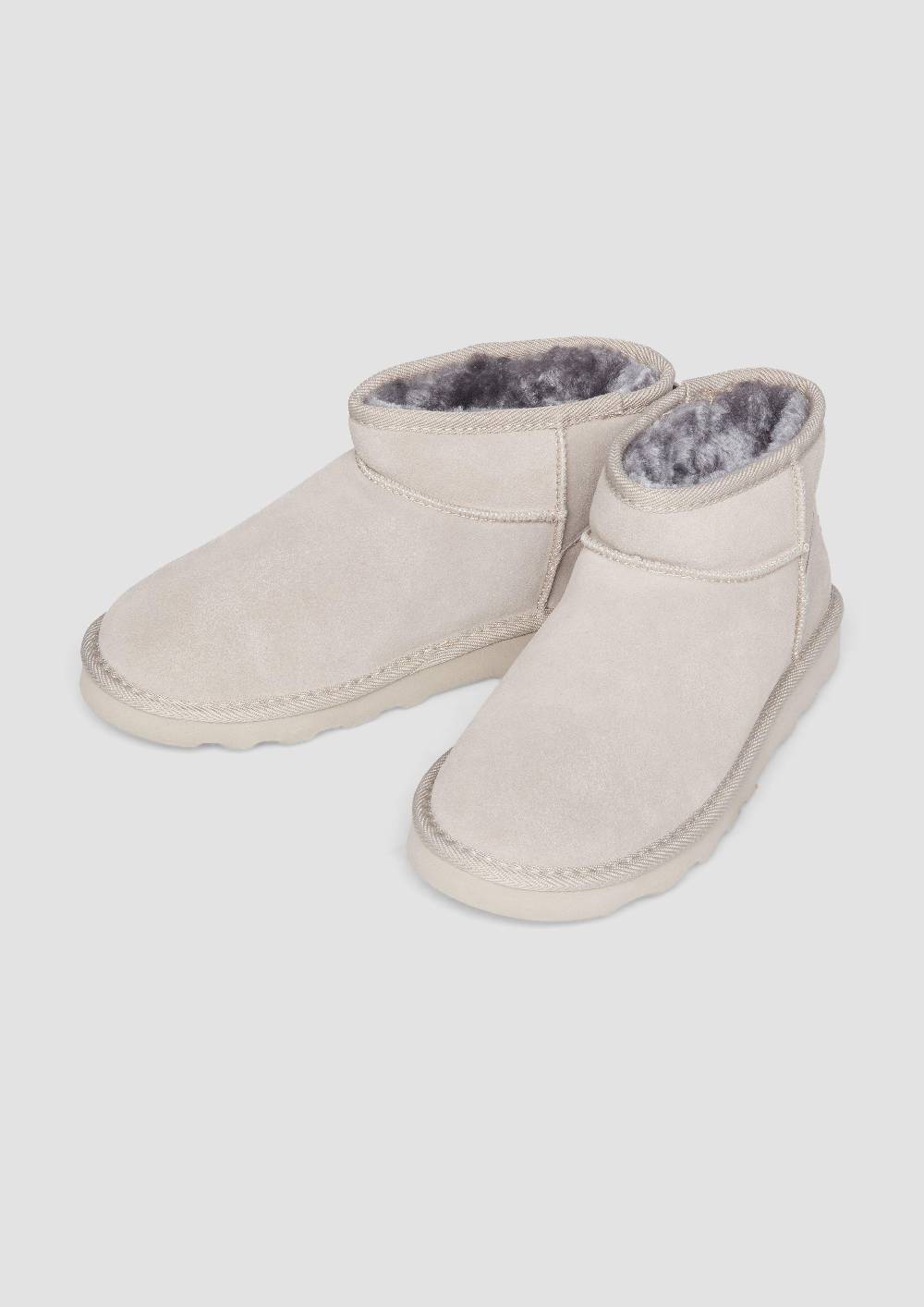 S.Oliver Flache Stiefel Aus Leder