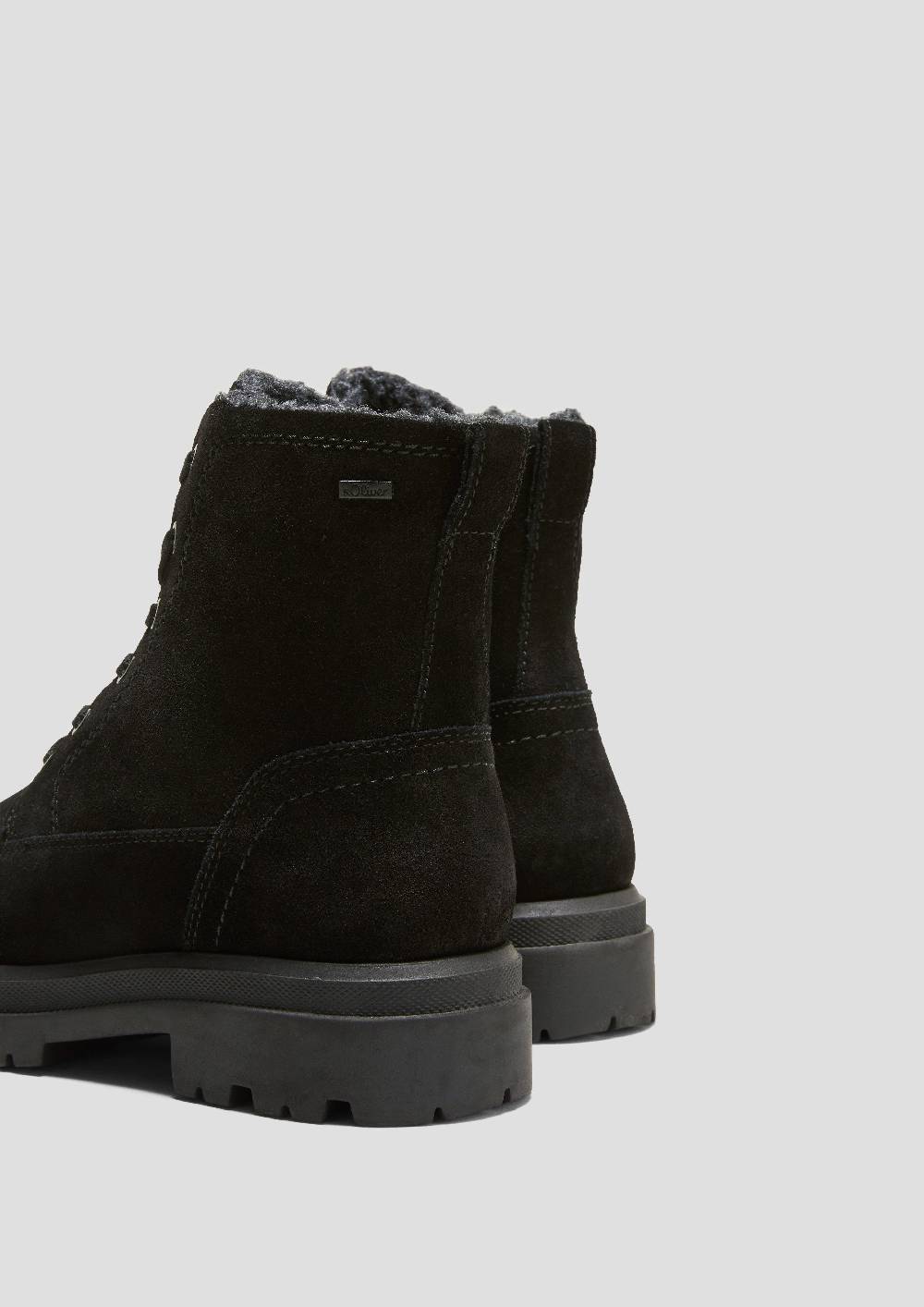 S.Oliver Gefütterte Stiefel Aus Veloursleder