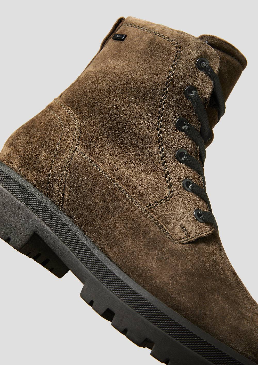 S.Oliver Gefütterte Stiefel Aus Veloursleder