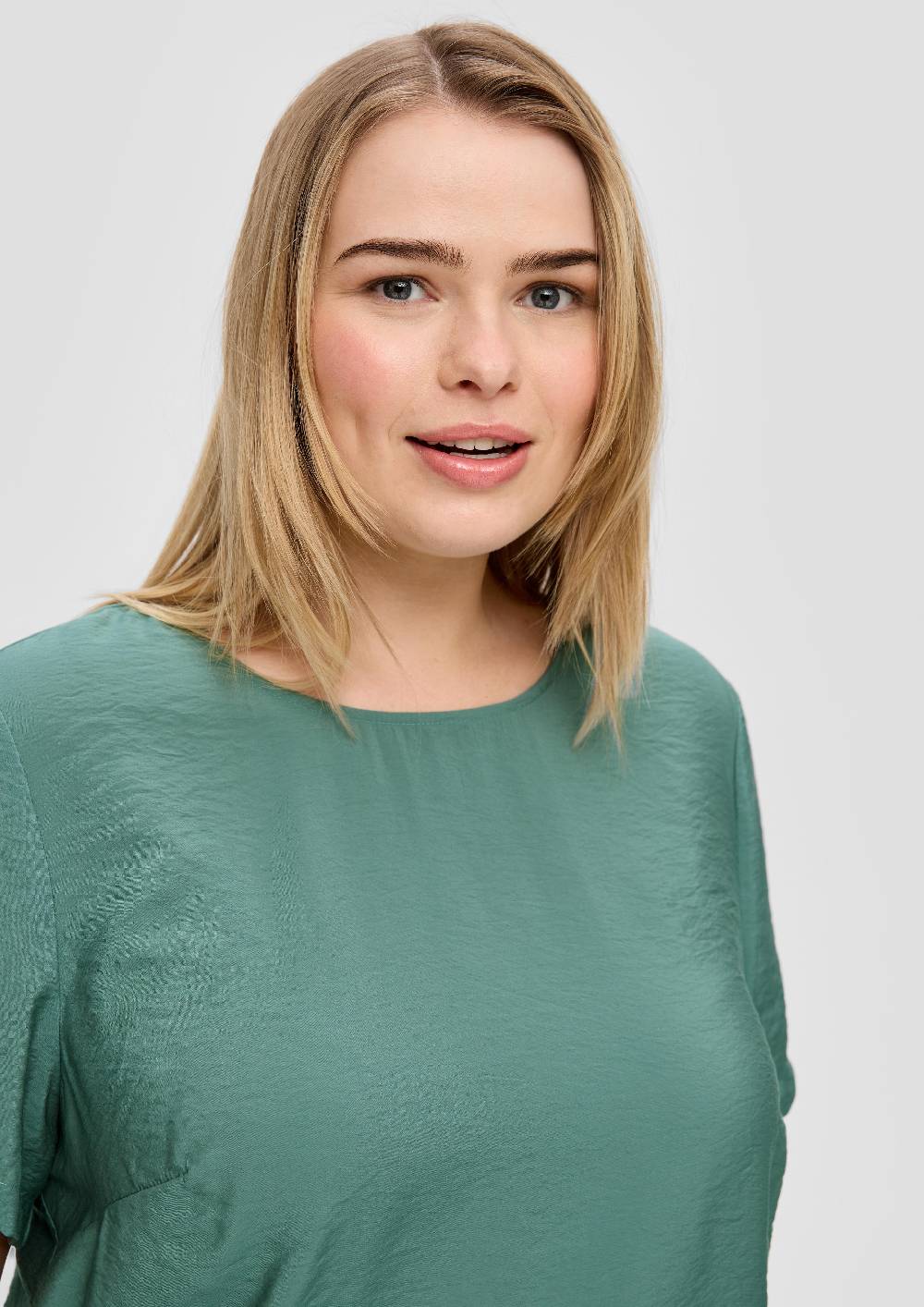 S.Oliver Gemusterte Viskosebluse In O-Shape