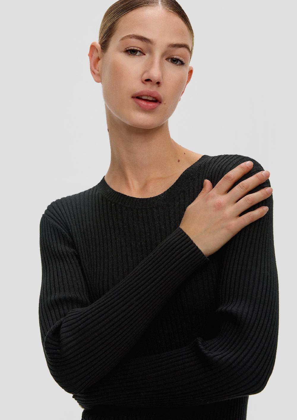 S.Oliver Geripptes Strickkleid Aus Viskosemix