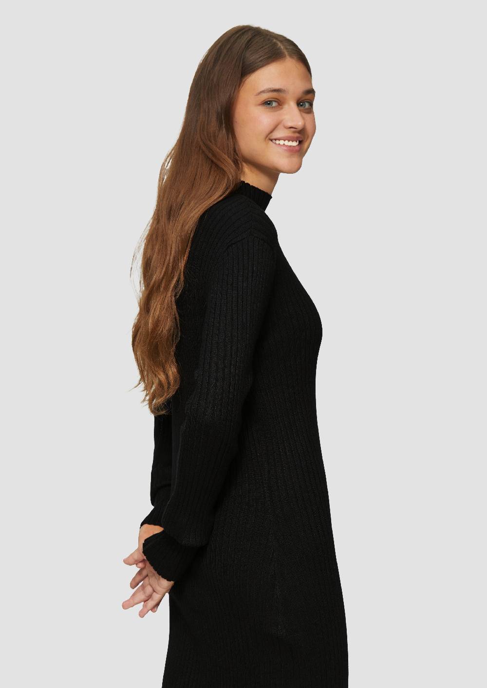 S.Oliver Geripptes Strickkleid Im Slim Fit