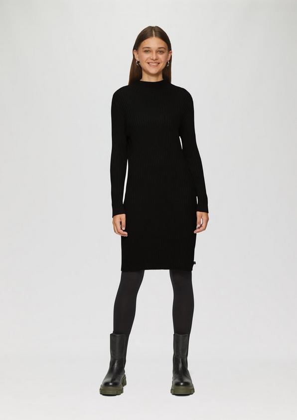 S.Oliver Geripptes Strickkleid im Slim Fit