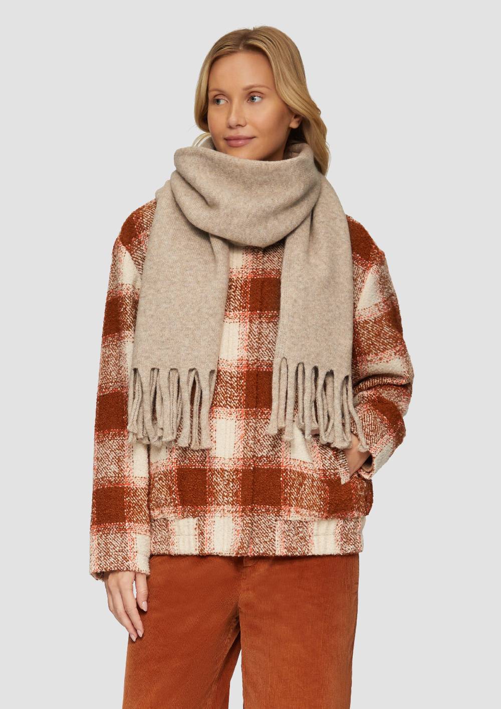 S.Oliver Gestrickter Schal Mit Fransen