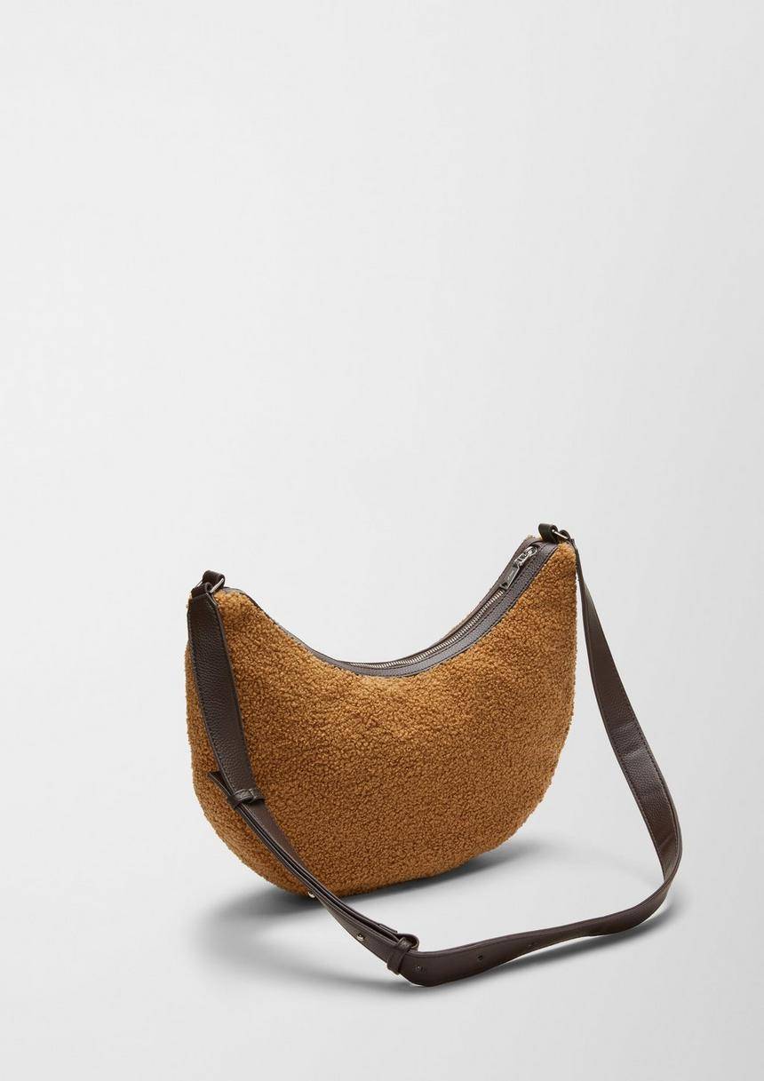 S.Oliver Hobo Bag Aus Teddyplüsch
