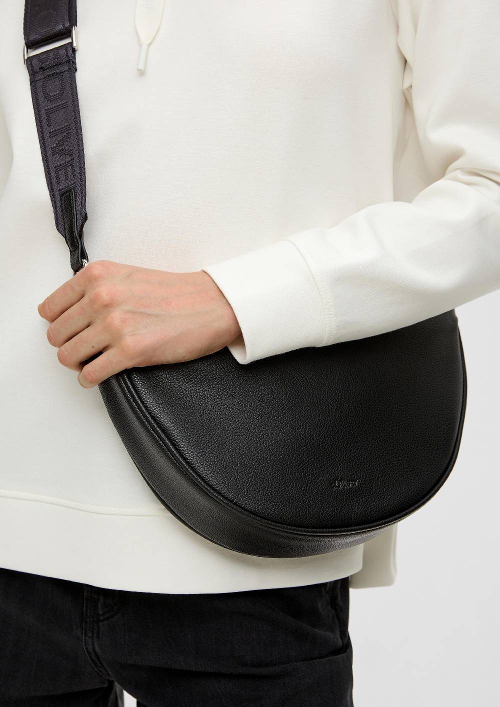 S.Oliver Hobo-Bag Mit Logo-Schultergurt