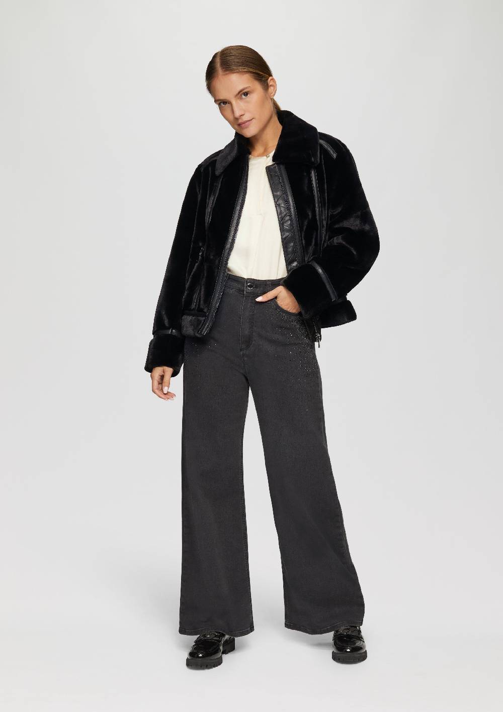 S.Oliver Jacke Aus Web-Pelz Im Biker-Stil