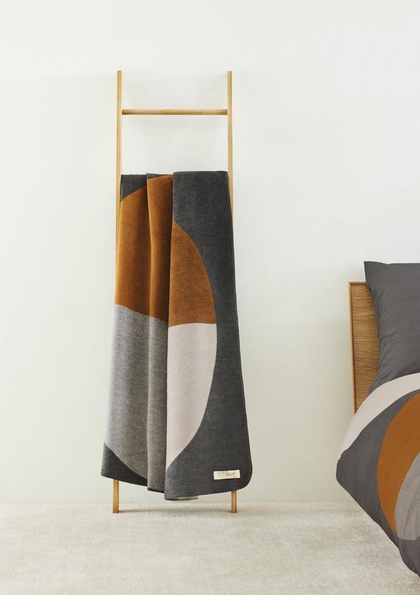 S.Oliver Jacquard-Decke mit Kreis-Motiv
