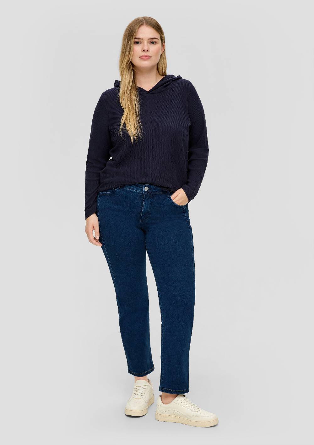 S.Oliver Jeans / Mid Rise / Straight Leg
