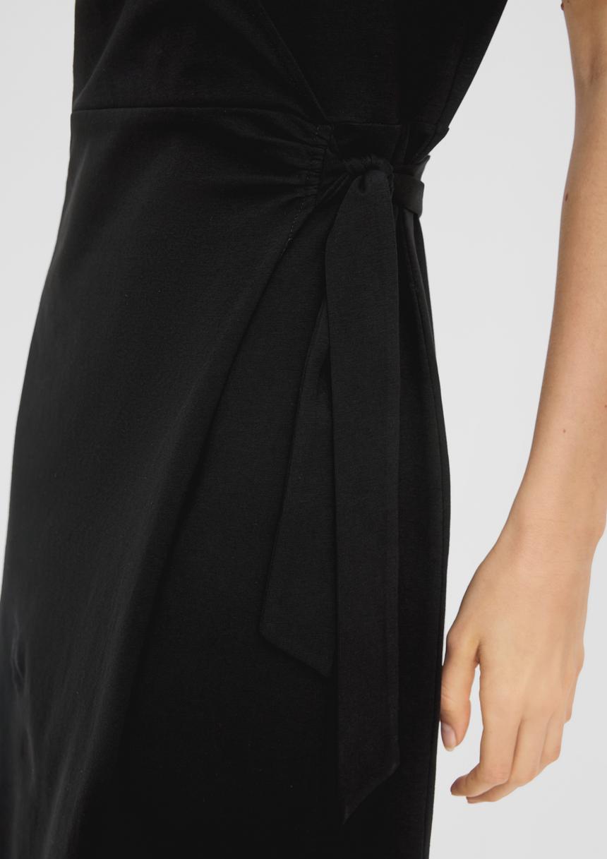 S.Oliver Kleid Mit V-Ausschnitt