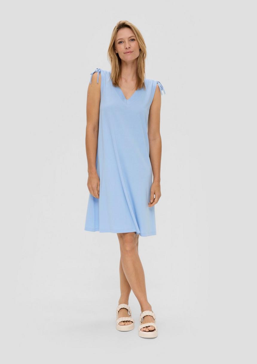 S.Oliver Kleid Mit V-Ausschnitt Und Binde-Detail