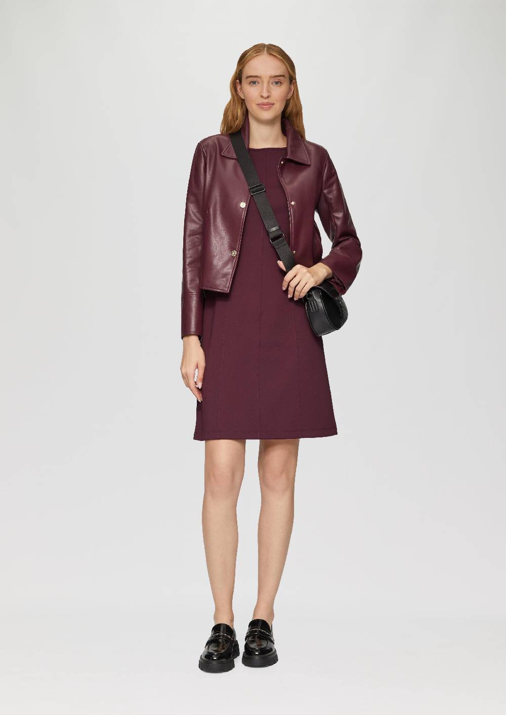 S.Oliver Kurzes Etuikleid Mit Teilungsnähten