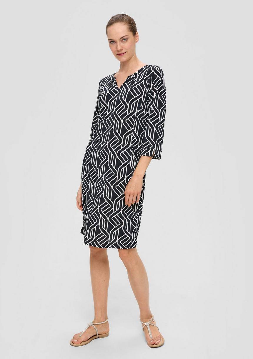 S.Oliver Kurzes Jerseykleid Mit Grafischem Muster
