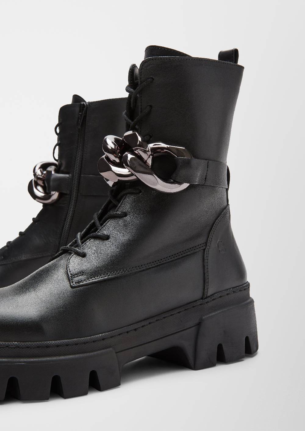 S.Oliver Lederstiefel Mit Schmuck-Detail