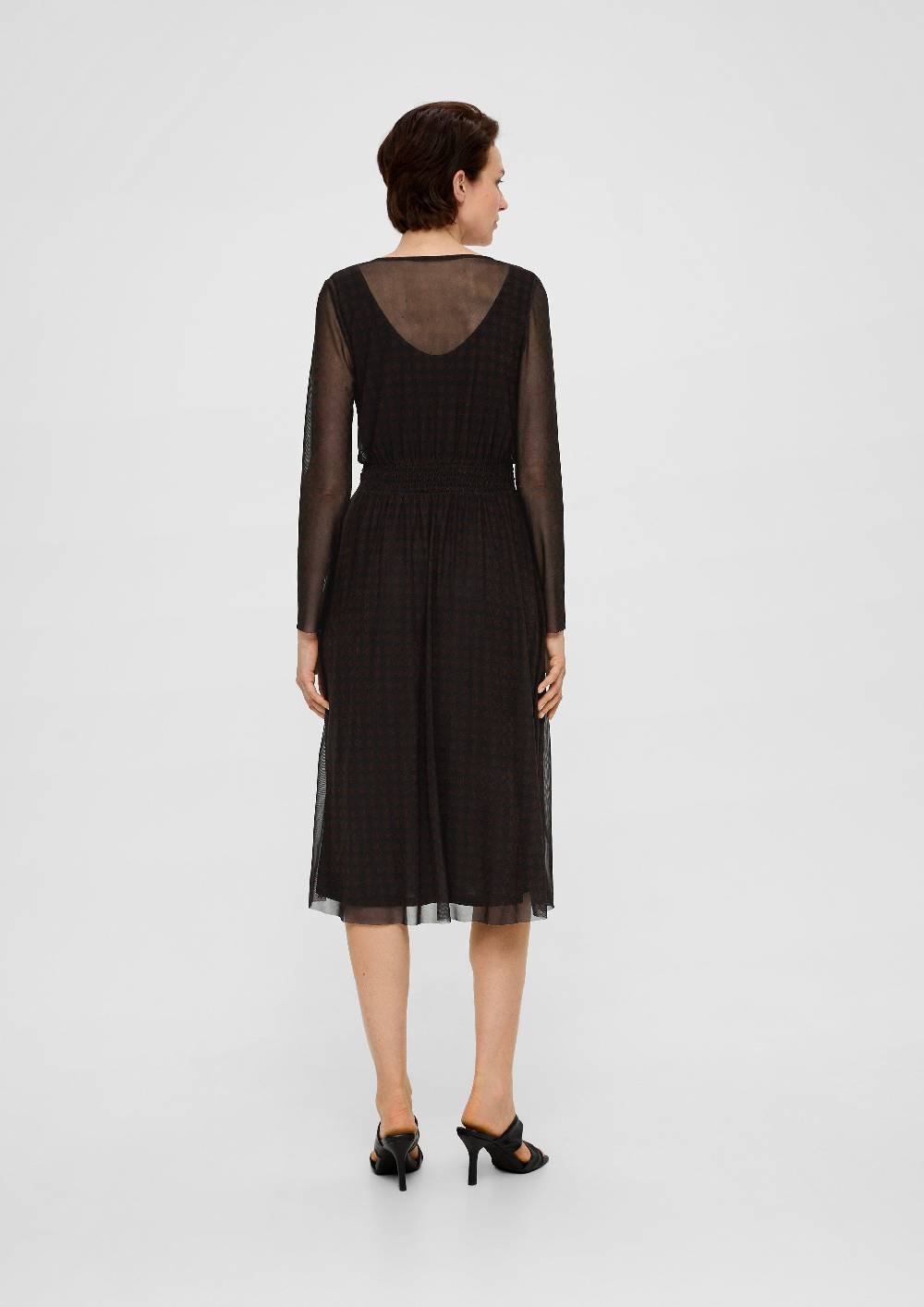 S.Oliver Meshkleid Mit Smok-Detail