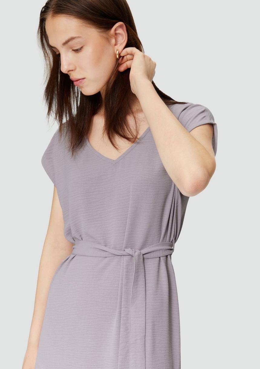 S.Oliver Midikleid Mit V-Ausschnitt Im Relaxed Fit