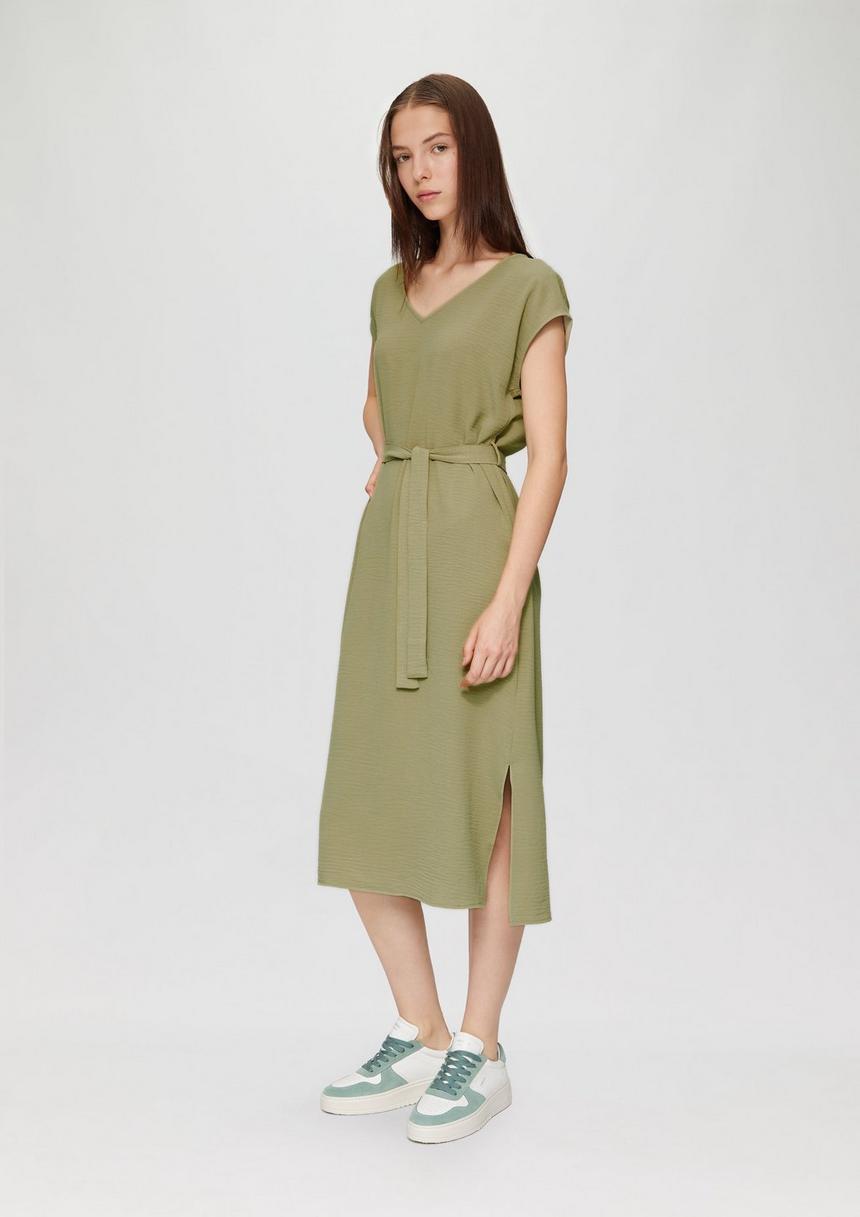 S.Oliver Midikleid Mit V-Ausschnitt Im Relaxed Fit