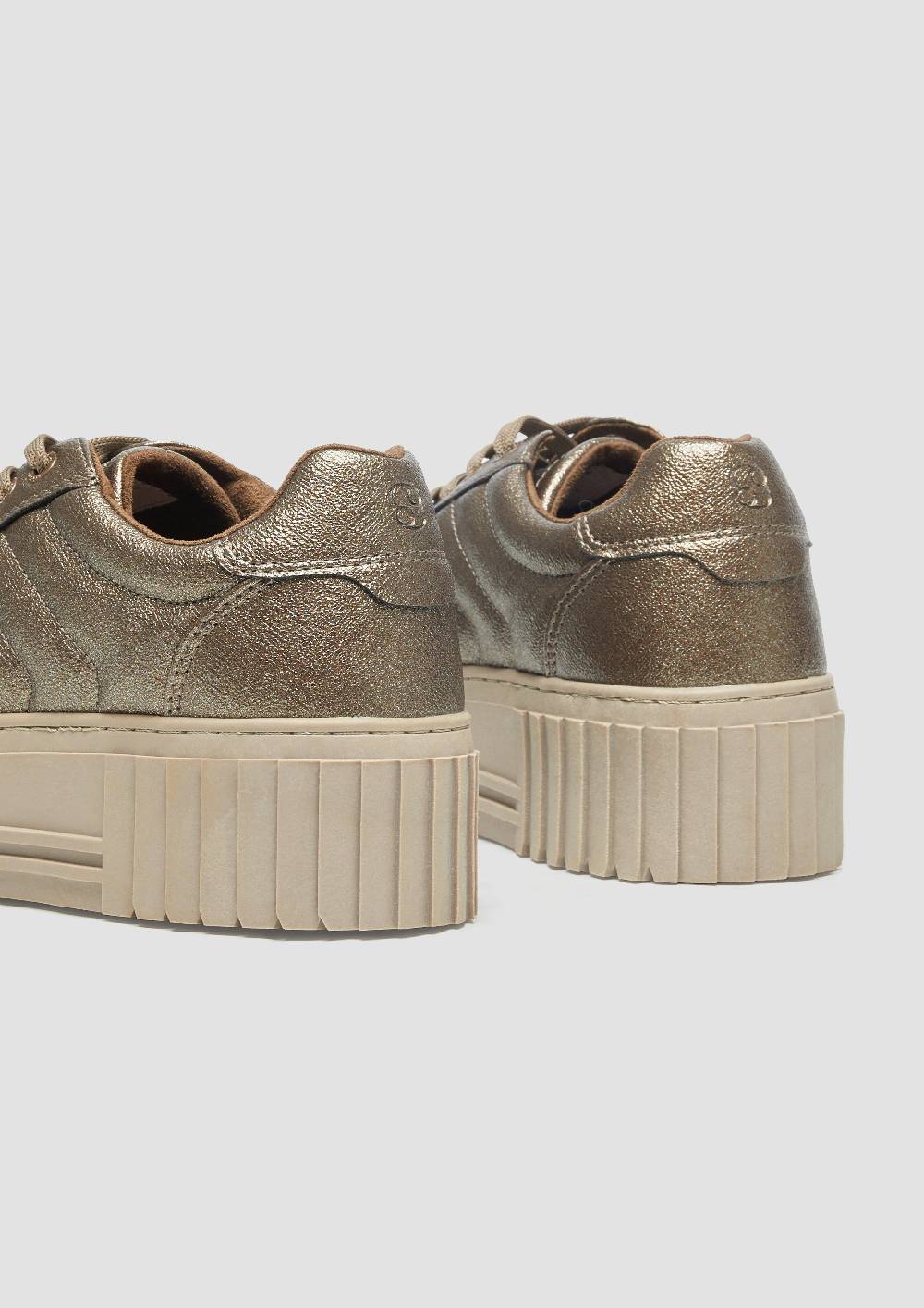 S.Oliver Plateausneaker Mit Kontrastsohle