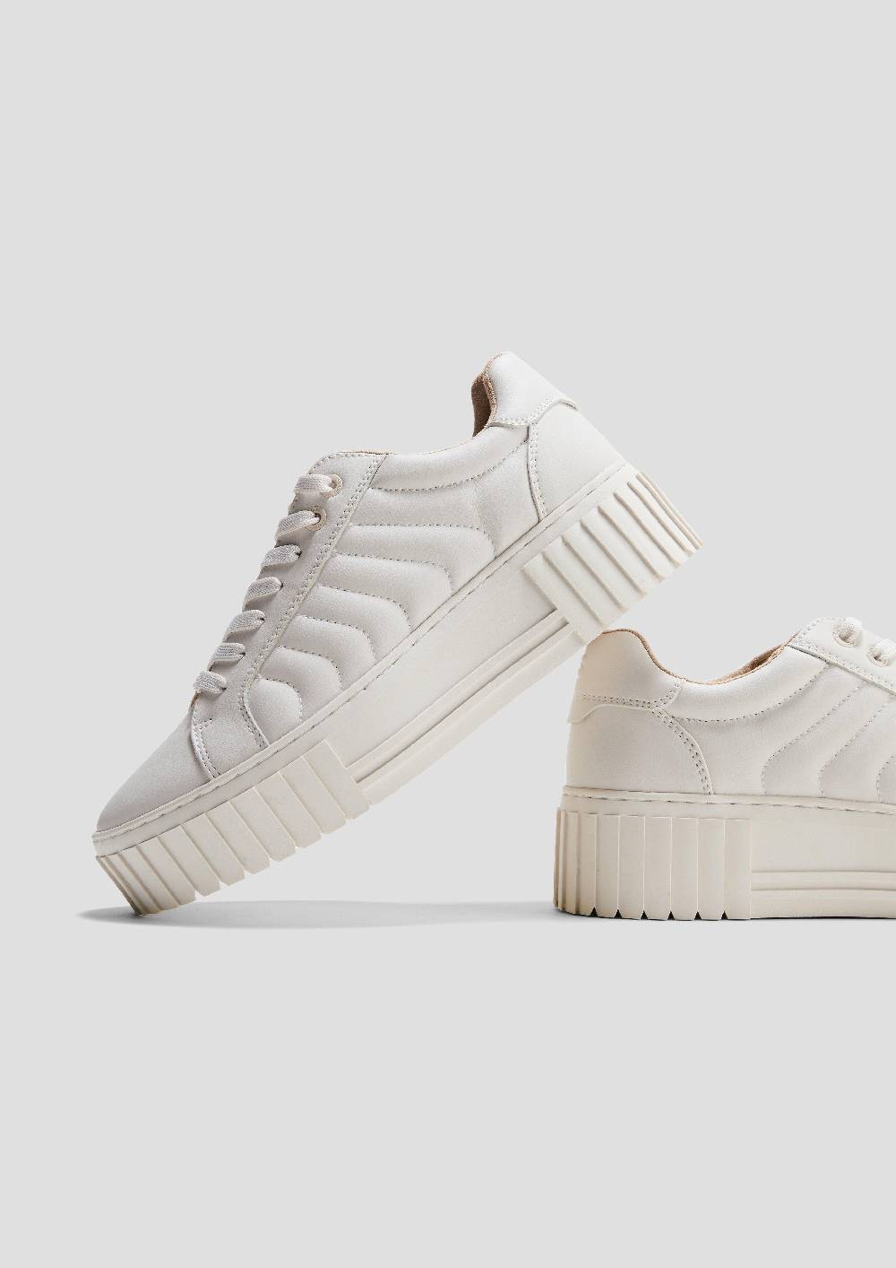 S.Oliver Plateausneaker Mit Kontrastsohle