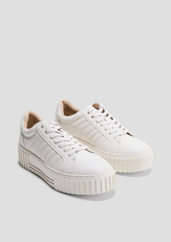 S.Oliver Plateausneaker mit Kontrastsohle