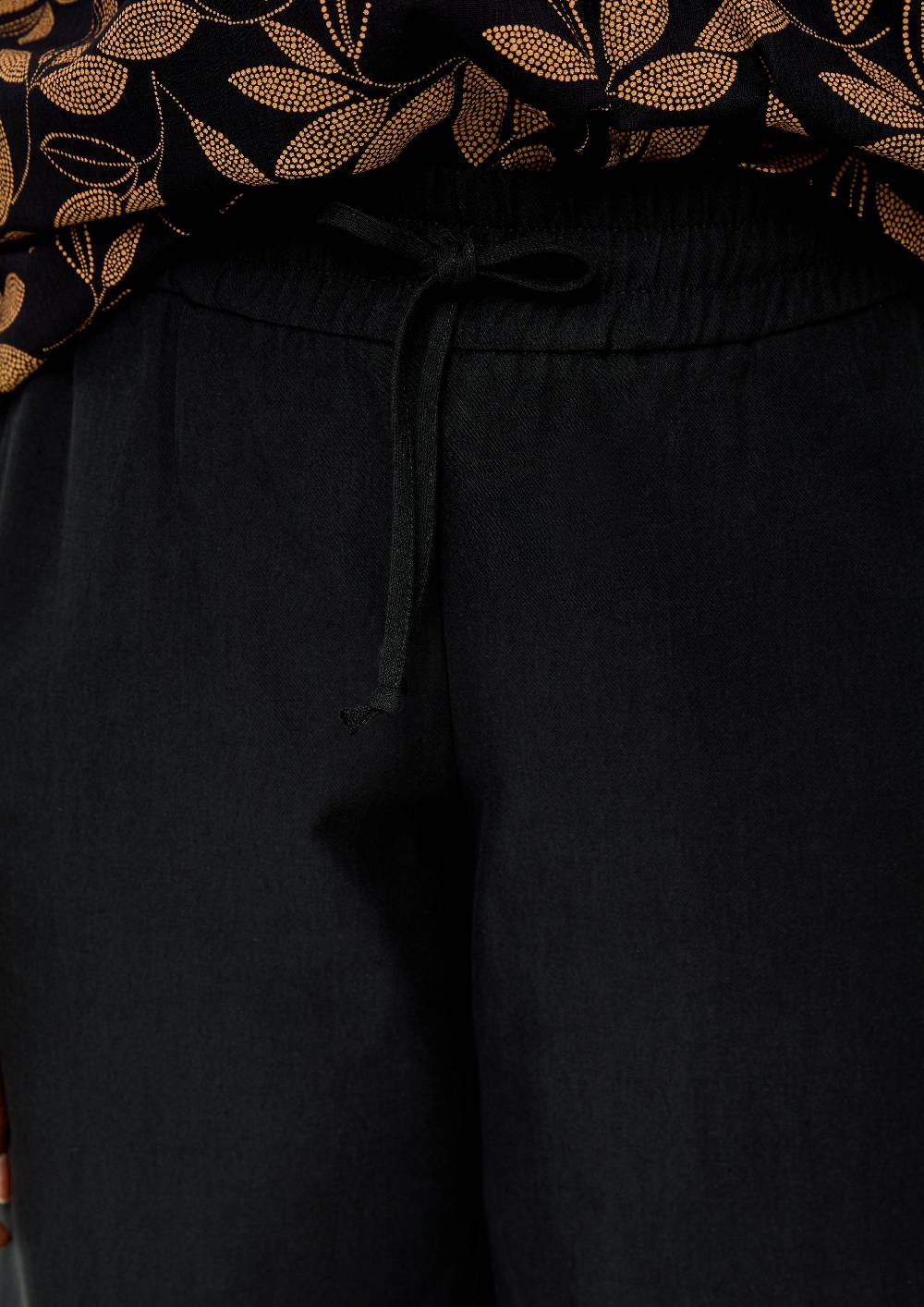 S.Oliver Regular Curvy: Kurze Hose Aus Twill