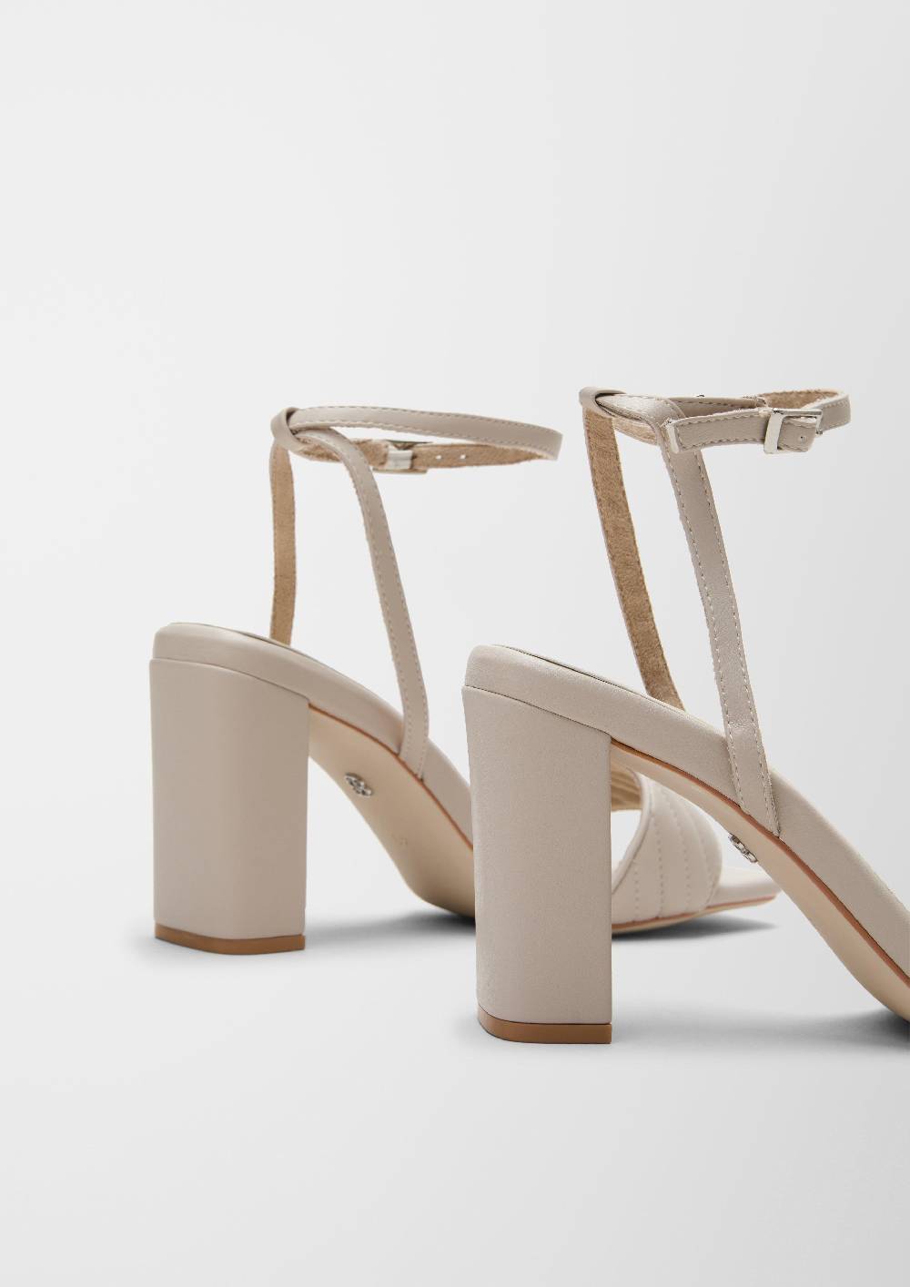 S.Oliver Sandalen Mit Stepp-Detail