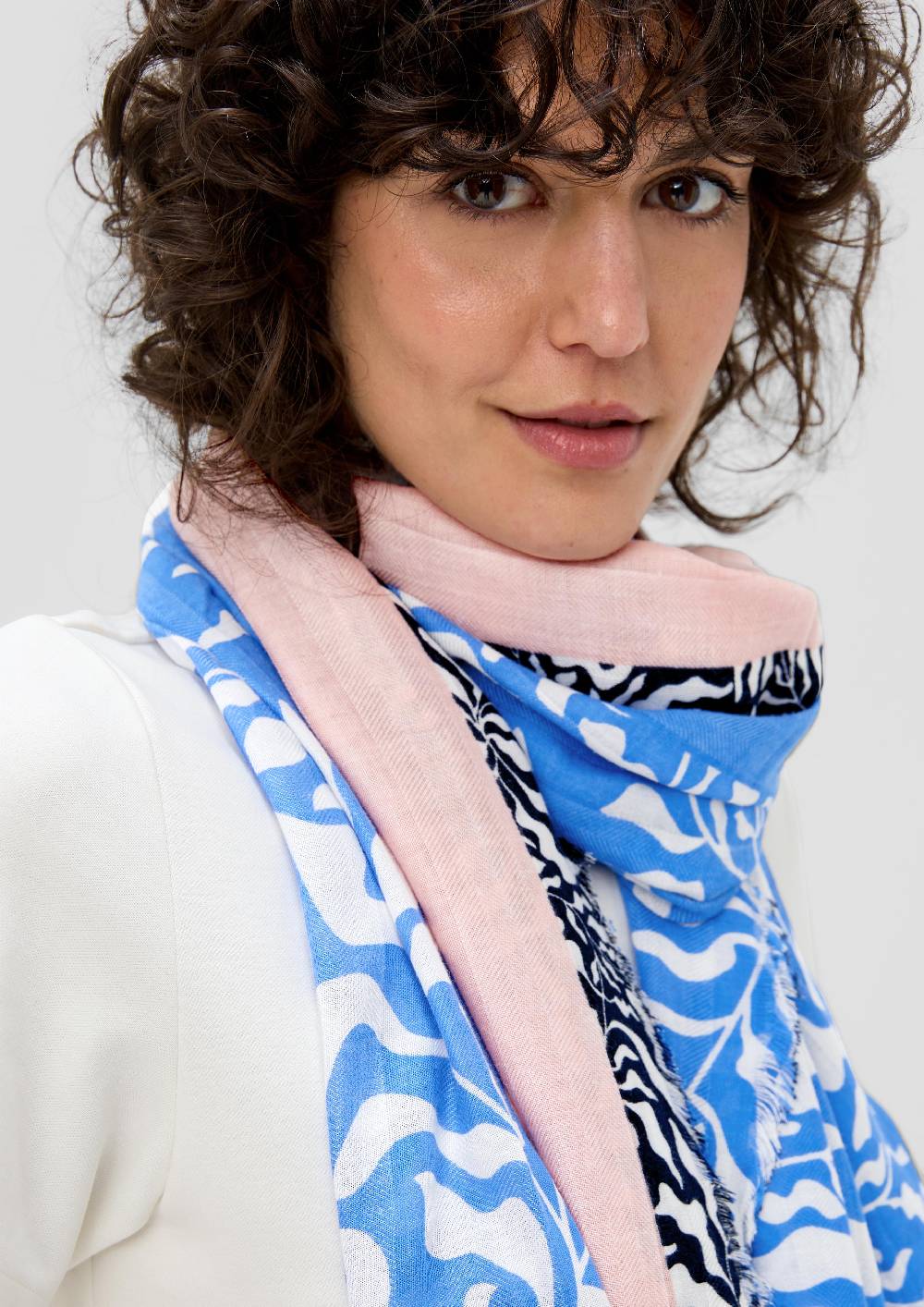 S.Oliver Schal Mit All-over-Print